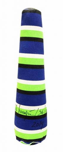 Marta Minujin  “Obelisco”